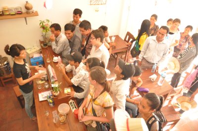 Peppy visit Kinyei Peppy visit Kinyei in August